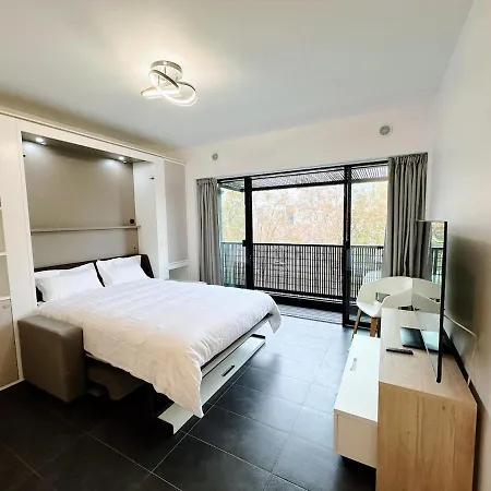 דירה Modern With View In